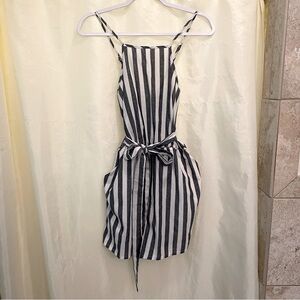 L Gray and White Striped Romper with Pockets